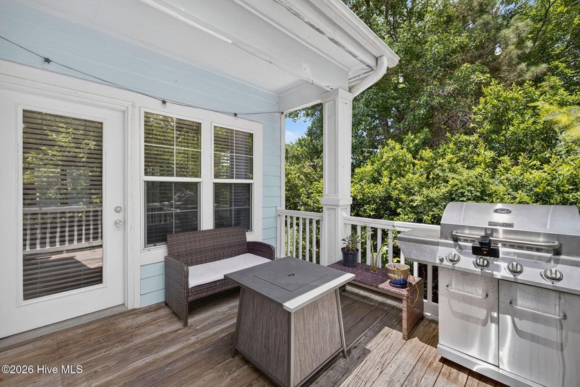 Charming 2-bedroom, 2-bath condo in desirable Wrightsville Ave - photo 5