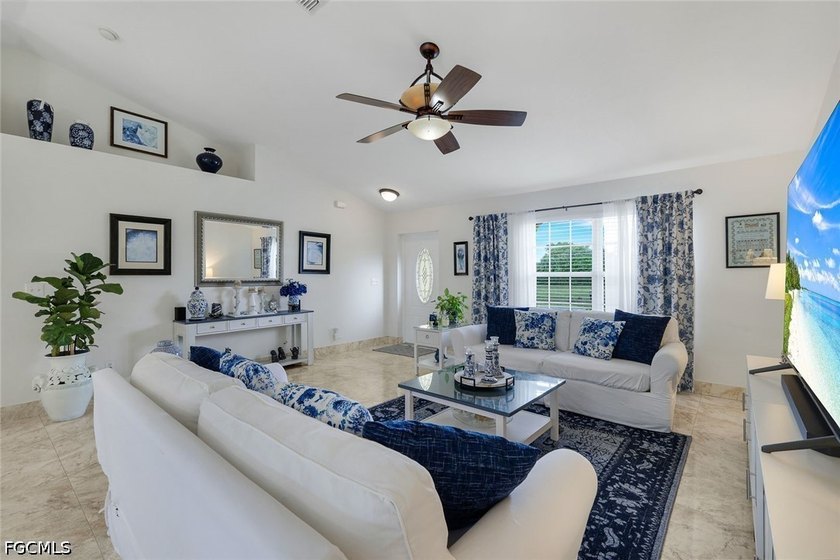 Don't miss this stunning 3-bedroom, 2-bath, 2-car garage home - photo 18