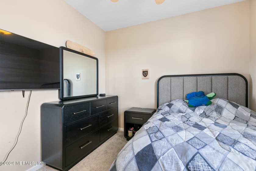 Bank Approved Price . Short Sale - Subject to Lender Approval - photo 25