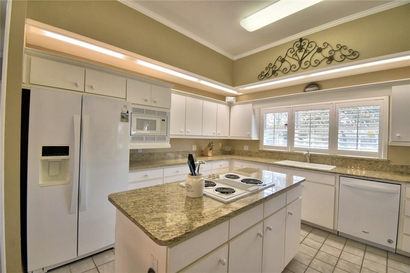 Under contract-accepting backup offers. WELCOME to 104 Fairway - photo 35