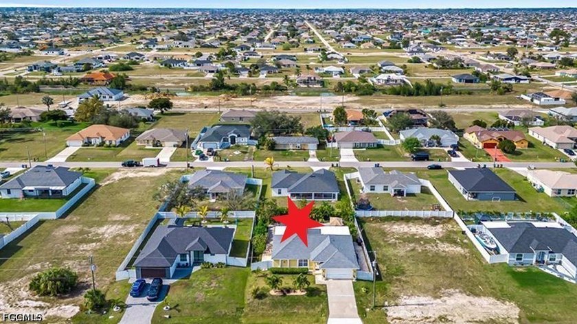 Don't miss this stunning 3-bedroom, 2-bath, 2-car garage home - photo 36