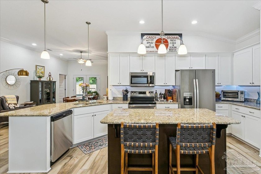 Move-in ready and beautifully updated, this 4-bedroom, 2-bath - photo 7