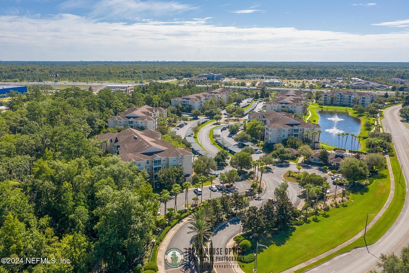 Bank Approved Price . Short Sale - Subject to Lender Approval - photo 42