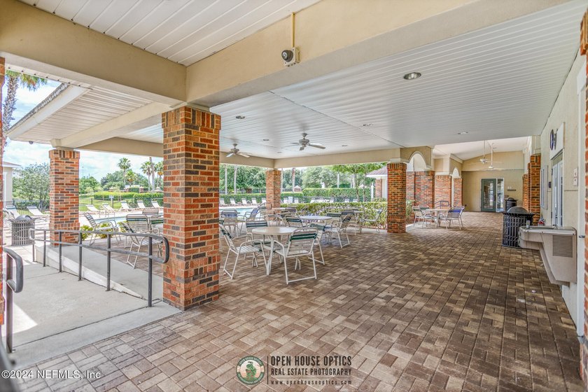 Bank Approved Price . Short Sale - Subject to Lender Approval - photo 48
