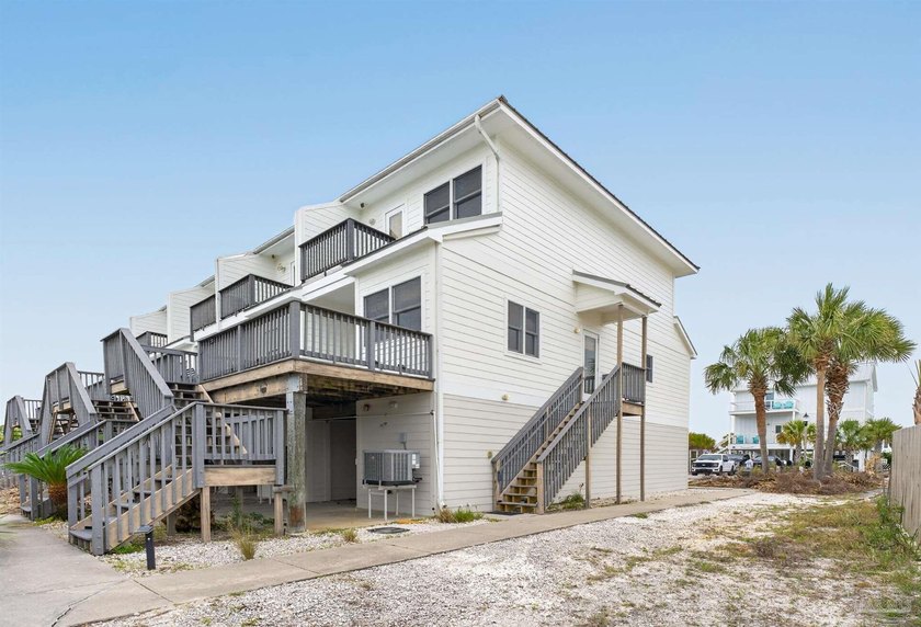 Corner Townhome with Gulf &amp; Bay Views on the West End of Perdido - photo 2