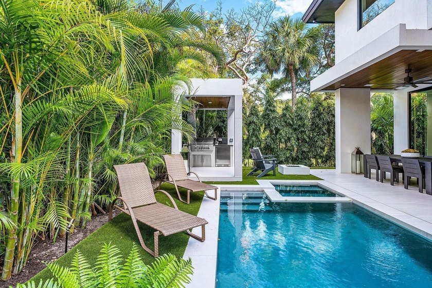 Located in the coveted area of Port La Mar in East Boca Raton - photo 11