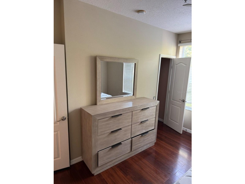 GATED TOWNHOME close to BAYSHORE BLVD, 3 Bed/2Full Baths /2Half - photo 13
