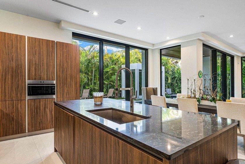 Located in the coveted area of Port La Mar in East Boca Raton - photo 23