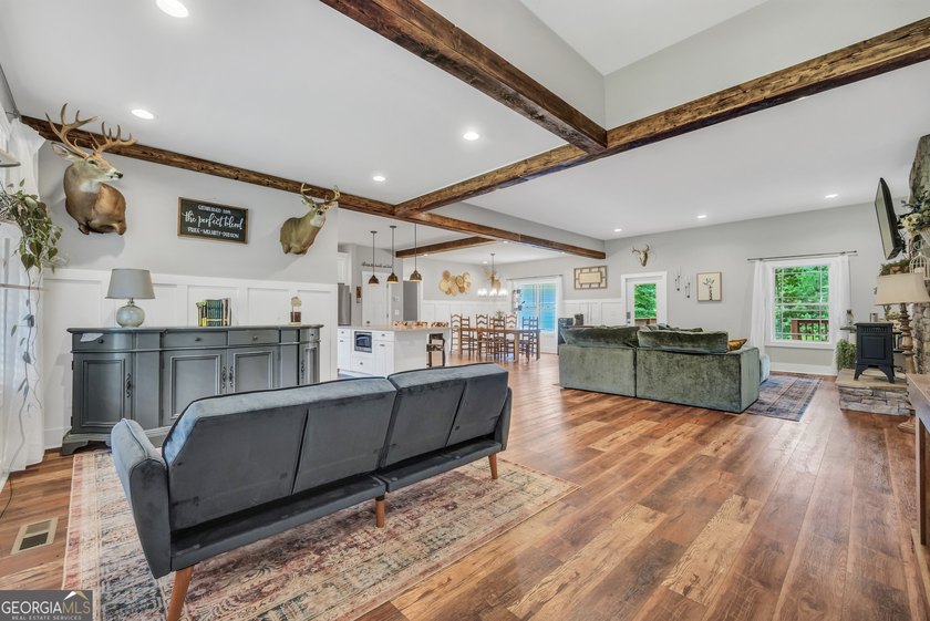 A rare find in Monticello, GA!! Situated on 1.22 beautifully - photo 27