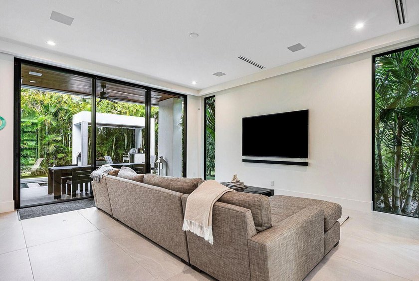 Located in the coveted area of Port La Mar in East Boca Raton - photo 28