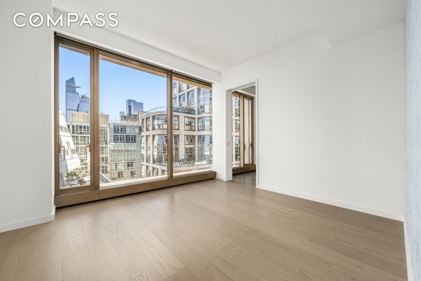 Residence West 9D is being offered with a tenant currently in - photo 4