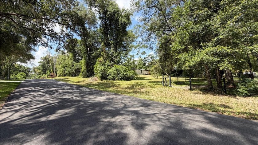 Nestled on 2.35-acre parcel just 5 minutes from Hernando Beach - photo 12