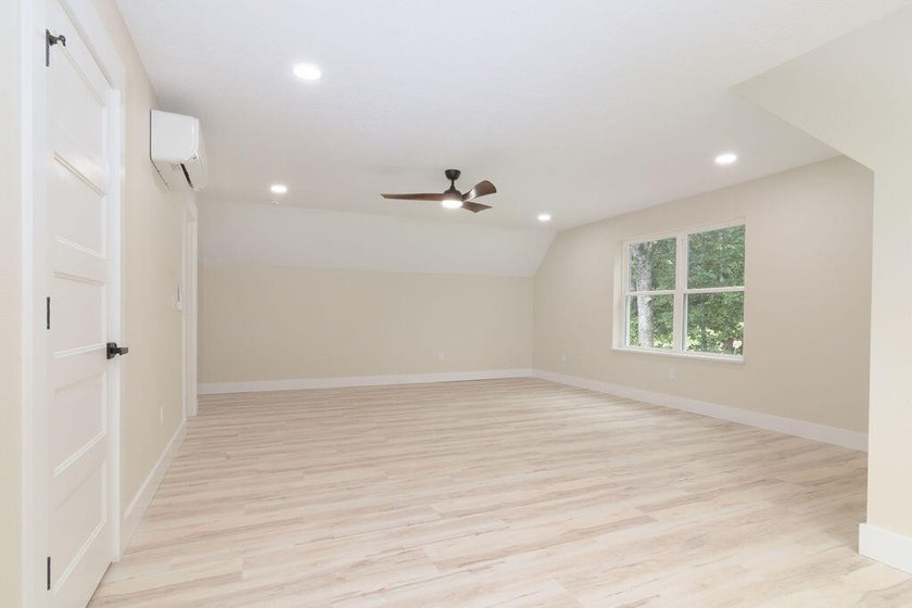 Brand new build in beautiful Cape Fair! This modern home - photo 27