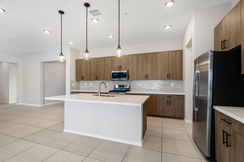 Welcome to 42787 Rachel Court, a contemporary desert retreat - photo 19