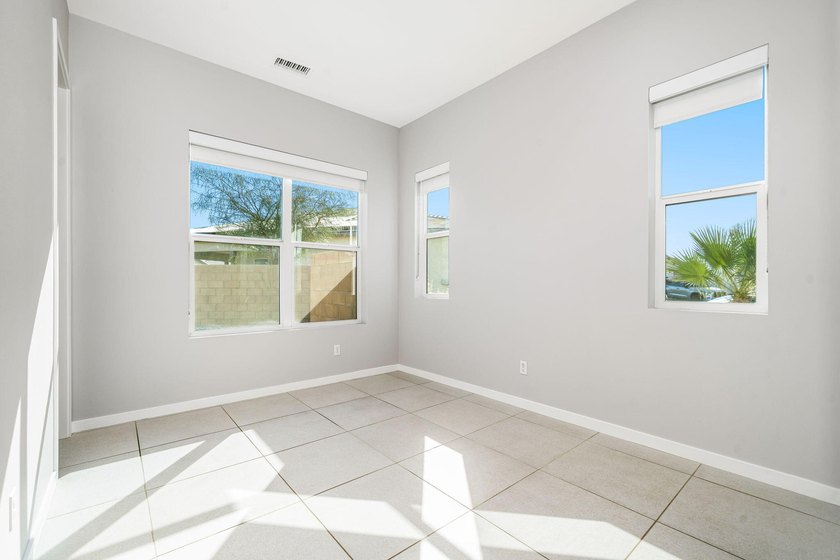 Welcome to 42787 Rachel Court, a contemporary desert retreat - photo 31