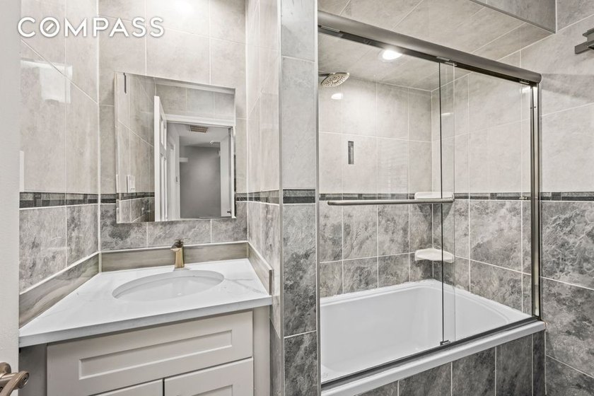 Nestled in the highly desirable Todt Hill , this beautifully - photo 10