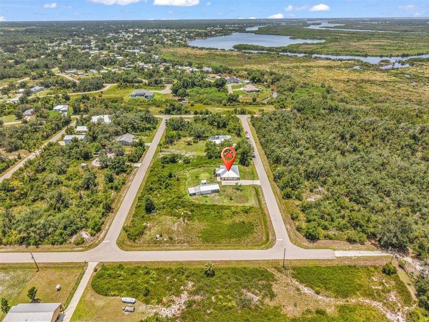 Welcome to 30 Success Dr! Nestled on four lots totaling nearly - photo 41
