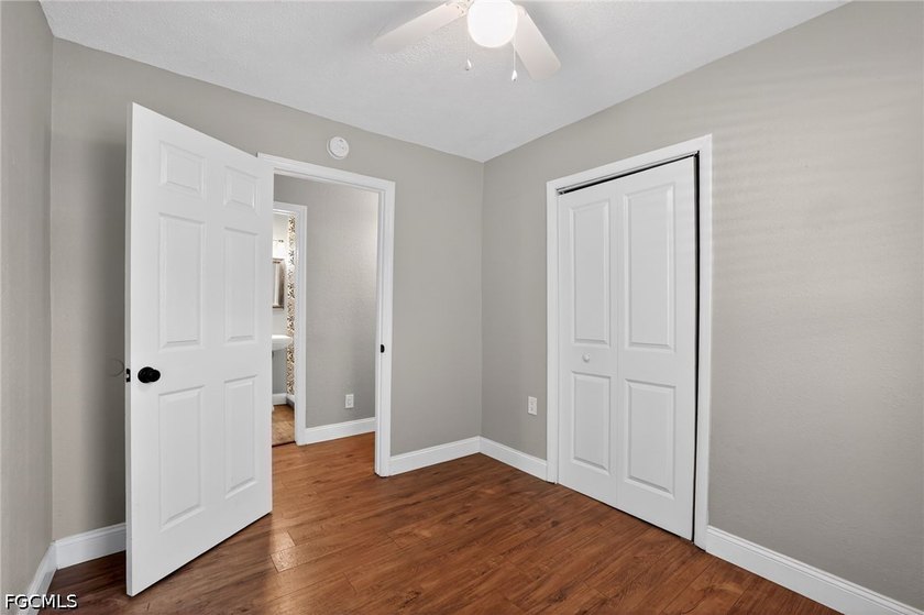 This adorable home is as lovely inside as it is from the street - photo 25
