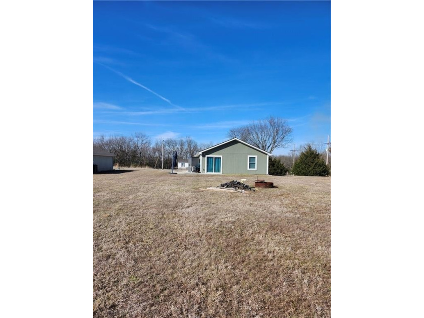 This almost-new home comes fully furnished and ready to make - photo 26