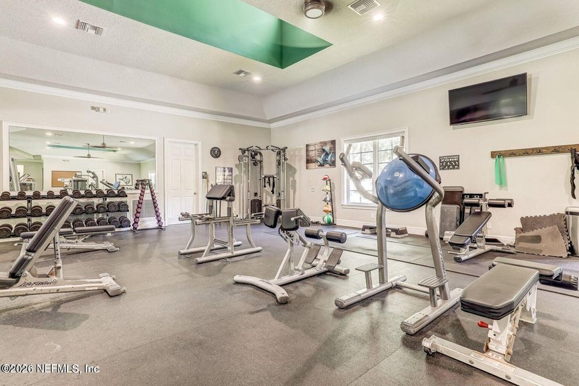 Experience the perfect combination of lifestyle and income - photo 33
