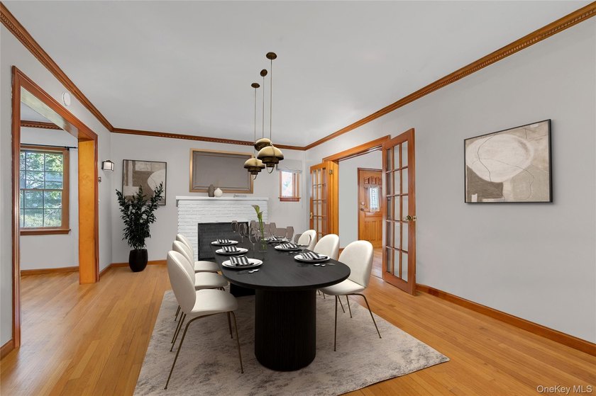 Don't miss this detached single-family residence offering five - photo 3