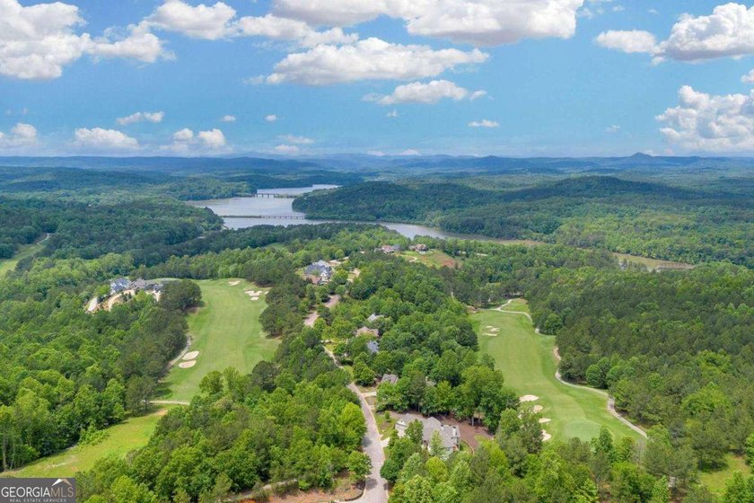 Welcome to an exceptional opportunity to build your dream home - photo 9