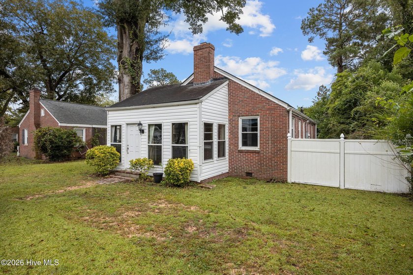 Are you looking for an investment property in the heart of New - photo 2