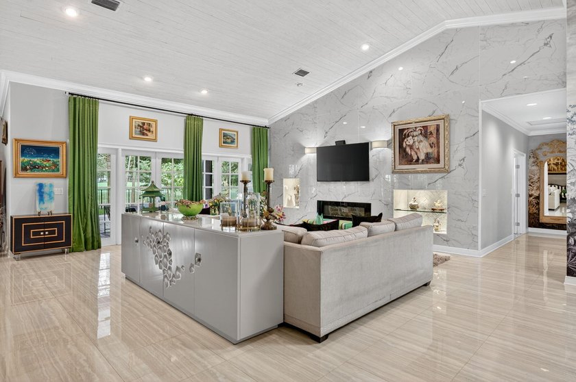 Welcome to this beautiful 4-bedroom, 4-bath residence in Boca - photo 11