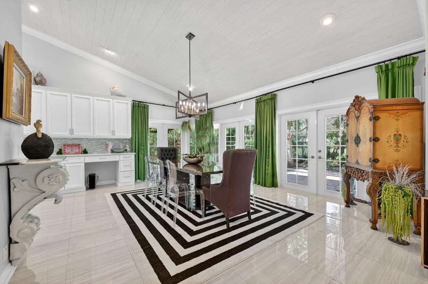 Welcome to this beautiful 4-bedroom, 4-bath residence in Boca - photo 14