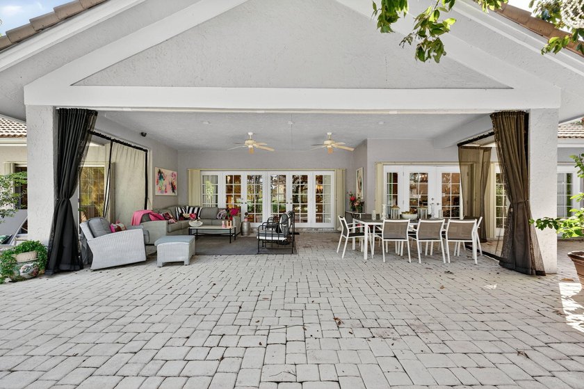 Welcome to this beautiful 4-bedroom, 4-bath residence in Boca - photo 46
