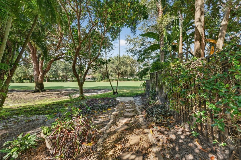 Welcome to this beautiful 4-bedroom, 4-bath residence in Boca - photo 56