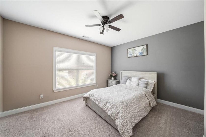 Talk about a hidden gem, nestled in a quiet neighborhood in a - photo 35