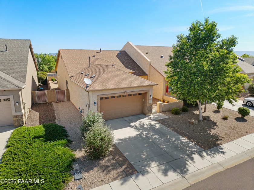 Located at 6230 East Thorne Lane in the highly desirable - photo 4