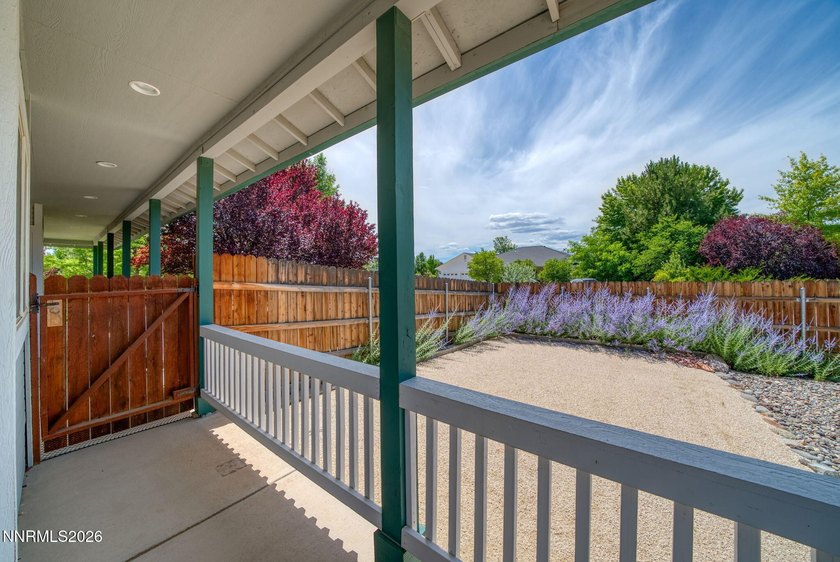 BEAUTIFUL IMMACULATE MAINTAINED 4-bedroom, 2-bath home situated - photo 11
