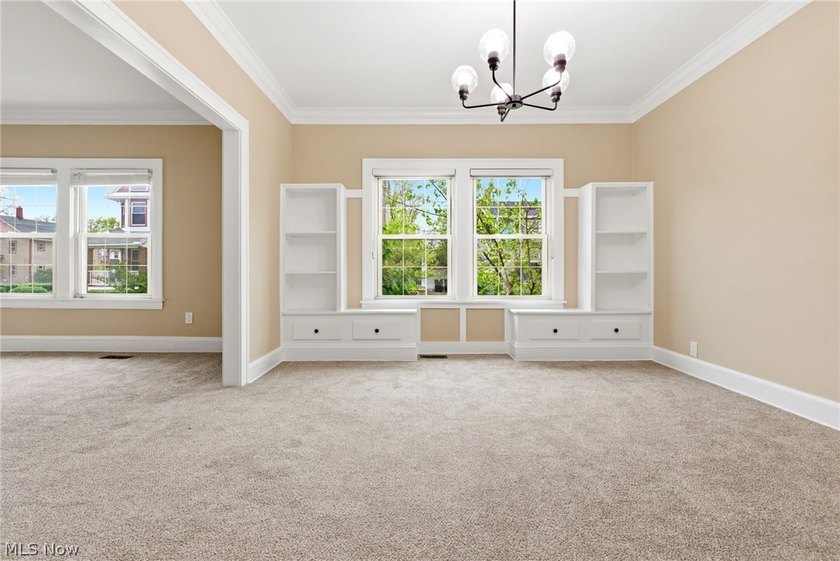 Charming and beautifully updated 3-bedroom, 1 bath Colonial - photo 11