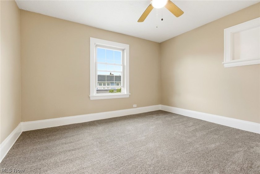 Charming and beautifully updated 3-bedroom, 1 bath Colonial - photo 18