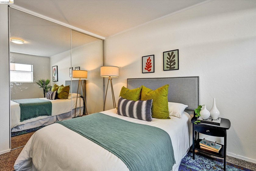 Here is the Oakland pied-a-terre you have been looking for - photo 25