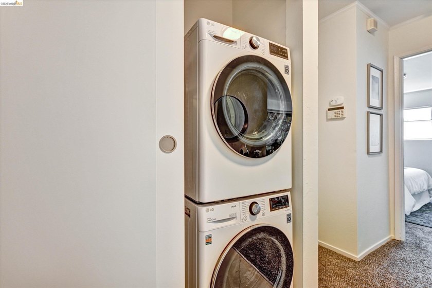 Here is the Oakland pied-a-terre you have been looking for - photo 30
