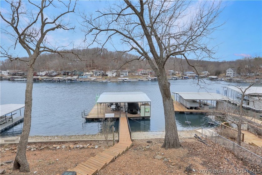 Finding the perfect combination of no-wake cove protection, deep - photo 44