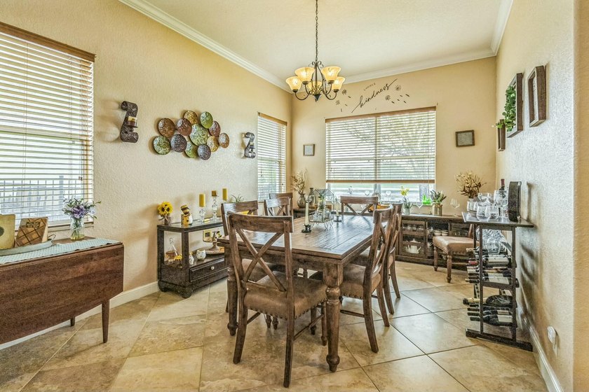 MOTIVATED SELLER! Rare opportunity to own the only 6-bedroom - photo 6
