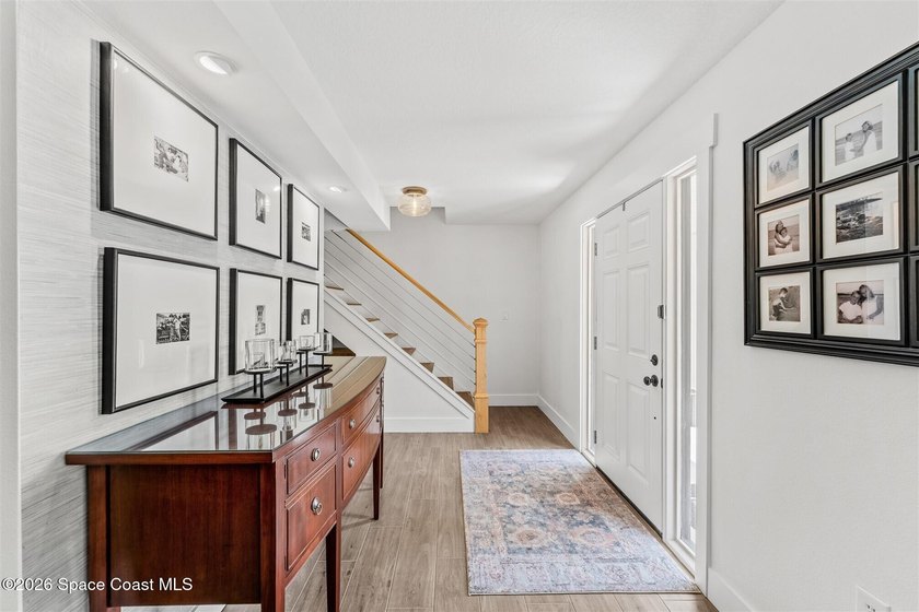 Welcome to this stunning fully remodeled 4-bed, 2.5-bath pool - photo 7