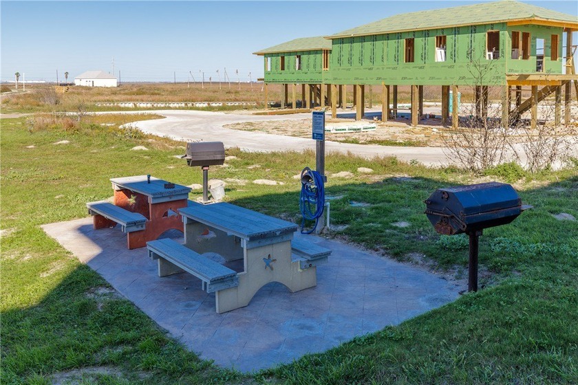 Updated 2BR/2BA Beachfront Condo in Port Aransas! Experience - photo 11