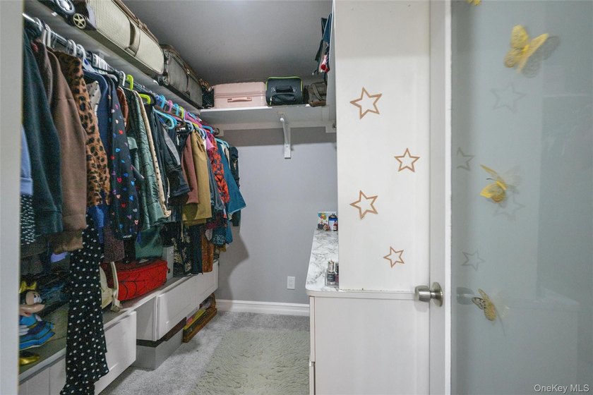 Looking for a Turn-Key Ready, stunning, and spacious home for an - photo 23
