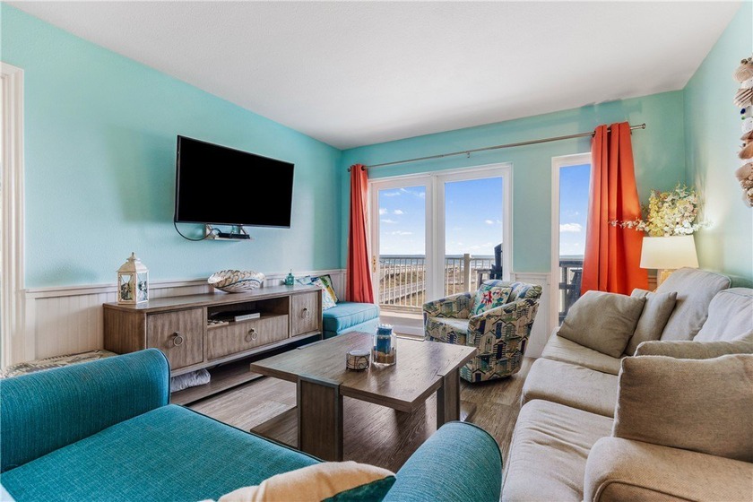 Updated 2BR/2BA Beachfront Condo in Port Aransas! Experience - photo 30