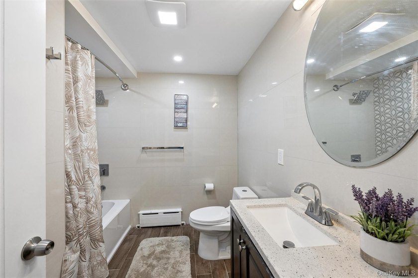 Looking for a Turn-Key Ready, stunning, and spacious home for an - photo 35