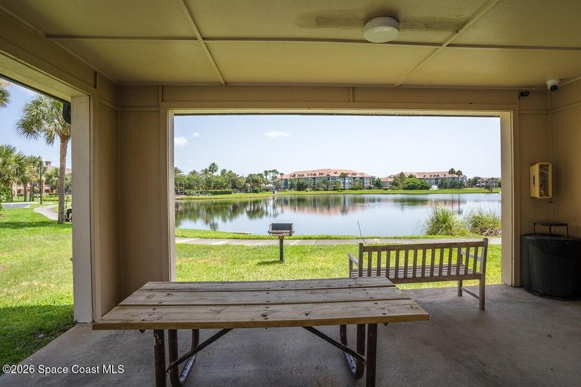 Welcome to your new condo in Viera! This fully updated 1 bedroom - photo 3