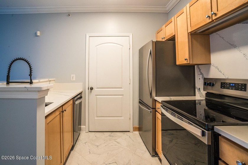 Welcome to your new condo in Viera! This fully updated 1 bedroom - photo 6