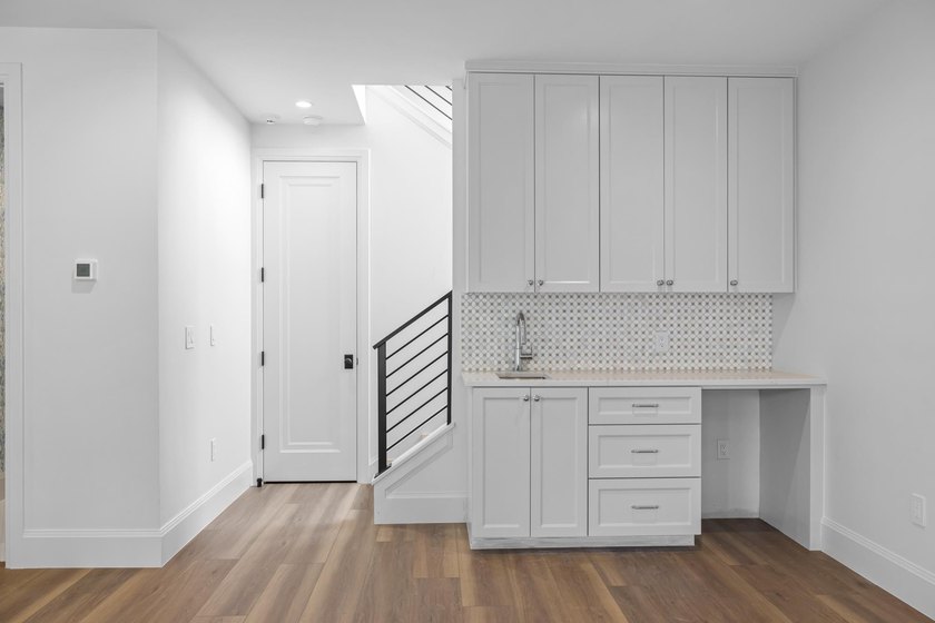 Experience unparalleled luxury living in this stunning - photo 24