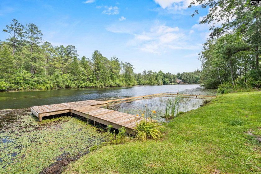 Capture the essence of peaceful, rustic luxury with this 10-acre - photo 35