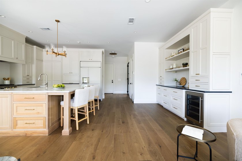 Experience unparalleled luxury living in this stunning - photo 12